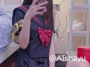 当AT鲨穿上白裙——cos的快乐与不安