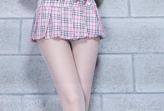 Beautyleg – Emma泳装作品，果然分享不如亲见，水花四溅的乐趣！