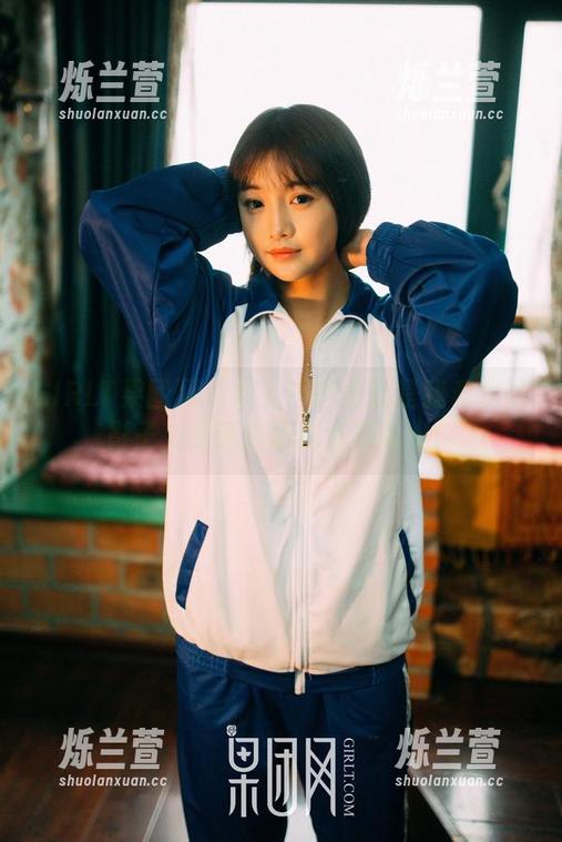 GIRLT果团网 - 双人？这不就是我和我的影子，王语纯的高清写真集！