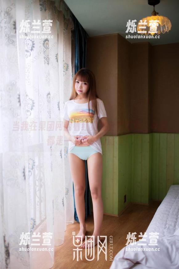 当我在果团网翻看红霓裳全套写真，每张都是一次迷失的旅程！