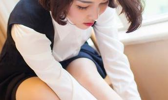 IMiss爱蜜社 – 小丽莎萌萌哒的红裙作品，定制之美让人忍不住想多看几眼！