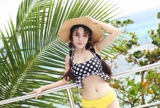 IMiss爱蜜社 – 古怪的黑白写真……小狐狸Kathryn的习惯真让我想开个脑洞。