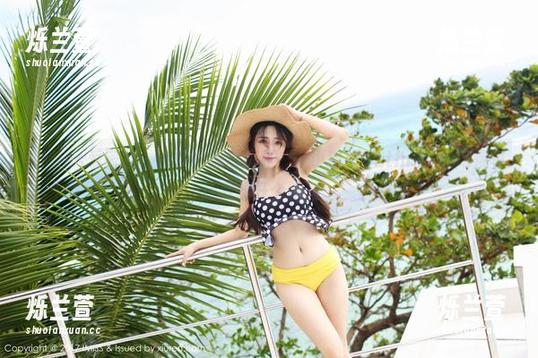 IMiss爱蜜社 - 古怪的黑白写真……小狐狸Kathryn的习惯真让我想开个脑洞。