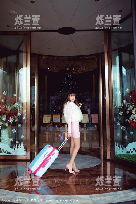 IMiss爱蜜社-莉娜lena IMiss爱蜜社 - 莉娜lena的办公时刻,福利图集,丝袜让一切都变得不一样。