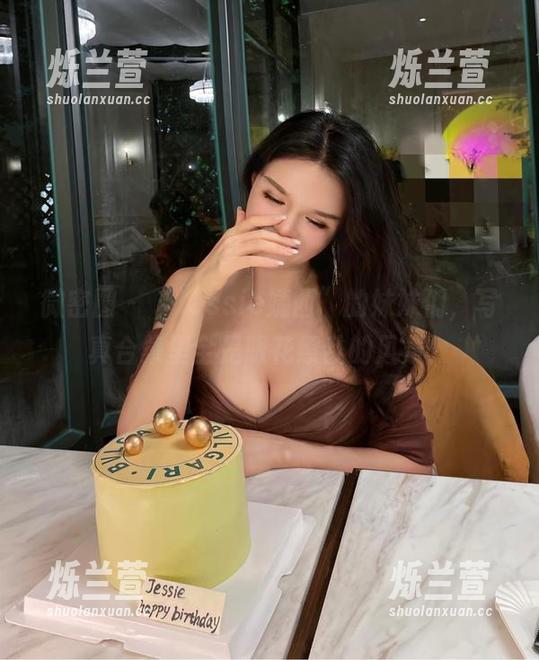 微密圈 - “Jessie婕西”的妹妹们，写真合集里全是眼花缭乱的风景！