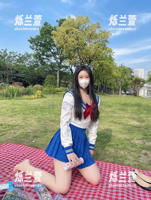 微密圈 - July芝岚大自然的灰丝舞，顺便定制一份美好作品吧！
