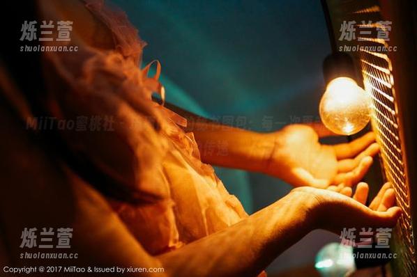 MiiTao蜜桃社 - 琉璃lily的秘书图包：每一次更新都是小心思的传递