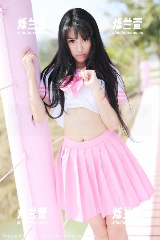 MyGirl美媛馆 - 王馨瑶户外冒险，最新图片，等，居然她跟松鼠打成一片了？