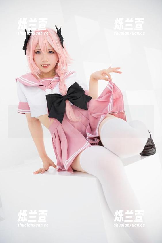 Tomiko(とみこ)的长腿，不只是美图，更是人生哲学，快来下载吧！