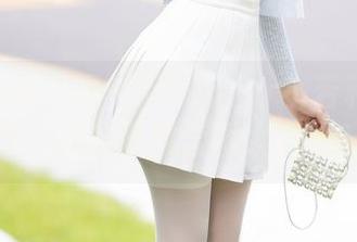Xiuren秀人网 – Jennifer小若和她的夏天，高清迷踪套图大揭秘？