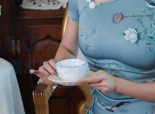 Xiuren秀人网 – e宝小野猫的修女美图，难道是圣灵附身了？！