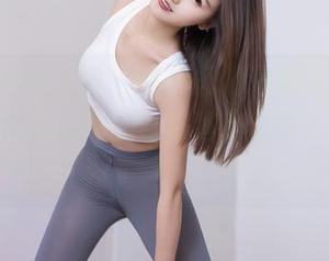 Xiuren秀人网 – 图片里的透明感，周慕汐baby让人怀疑我是不是又吃了什么幻觉