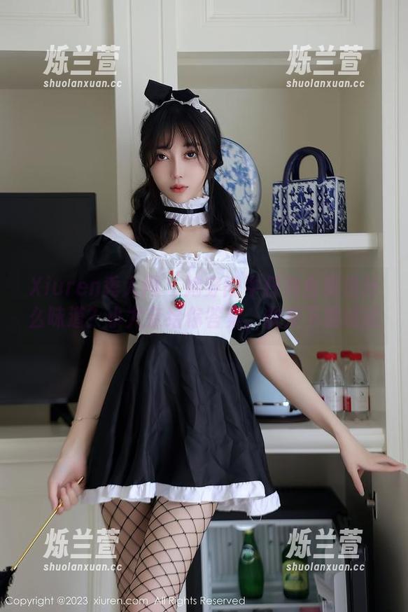 Xiuren秀人网-小尤奈 Xiuren秀人网 - 她穿的牛仔裤合集是什么味道?小尤奈给你答案,快来下载试试