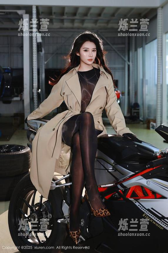 Xiuren秀人网-徐莉芝Booty Xiuren秀人网 - 徐莉芝Booty的丝袜合集,这图太有意思了,让我忍不住想说:丝袜走一波!