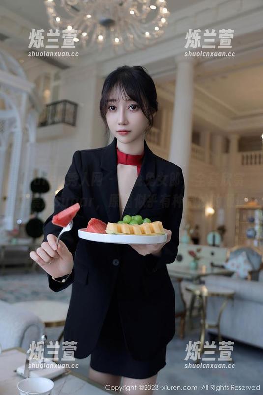 Xiuren秀人网-杨晨晨sugar Xiuren秀人网 - 不说兔女郎,全套欣赏杨晨晨sugar,原图似乎有种微妙的倾情。