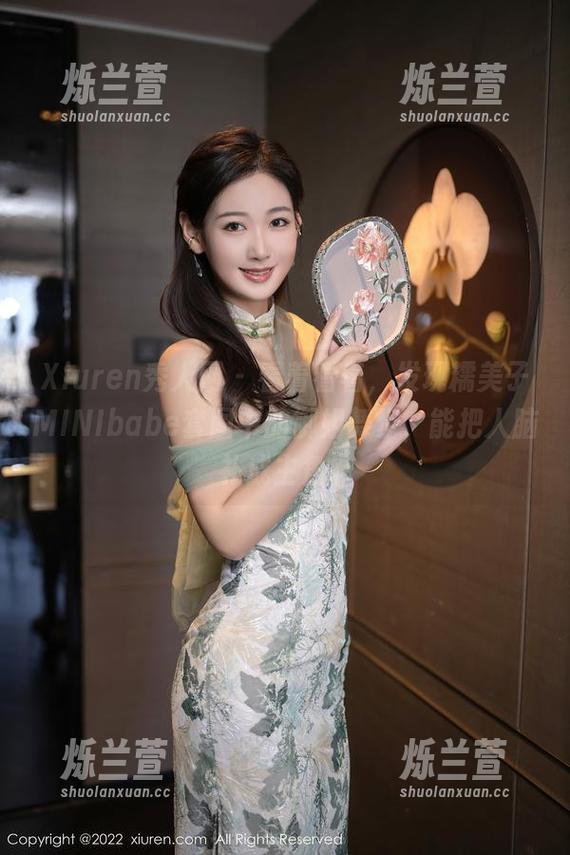 Xiuren秀人网 - 看着看着，发现糯美子MINIbabe套图中的御姐舞步，能把人脑补成主角。