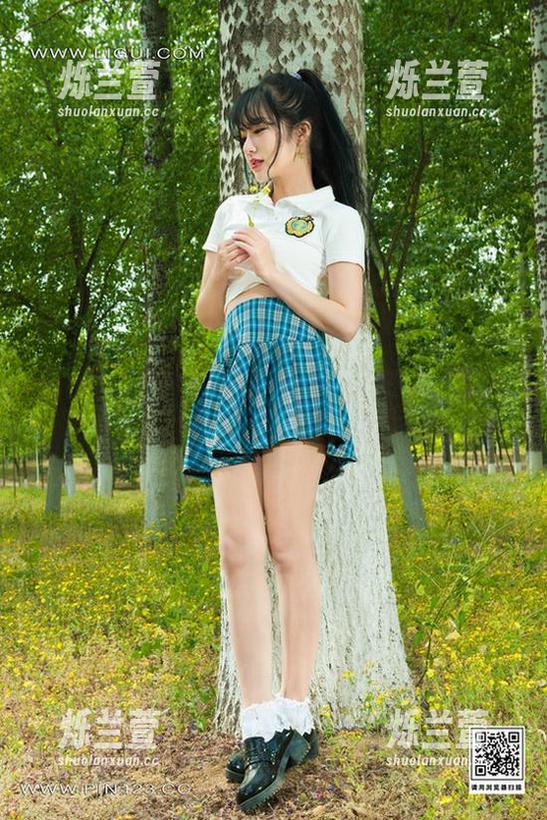 丽柜 - 图文不符？不干！心心的校园图库，全在这里免费下载！