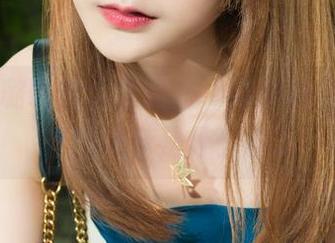 丽柜 – 璐璐的全套制服，好奇她自己穿着去的场合是什么样…