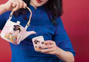 丽柜 – 最新作品集又来了，轩轩的“缚丝成茧”，咋这么迷人？那纤细的花样还能玩出什么花来呢。