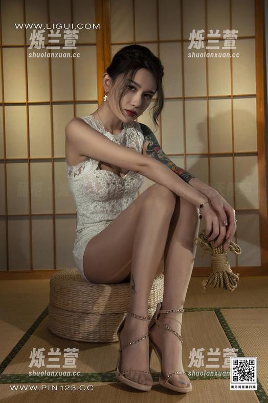 丽柜 - 迪娅的私拍，脚丫子也能当天使吗？