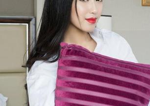 克拉女神 – 高清直击：熙妍那件婚纱到底透视了什么？