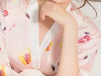 克拉女神 – 打破次元壁！百琳的最新少女图库，这波灵魂捕捉好难挡！