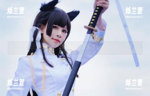 千反田鹿子：那一抹豹纹，私拍美图里的猫步迷离！