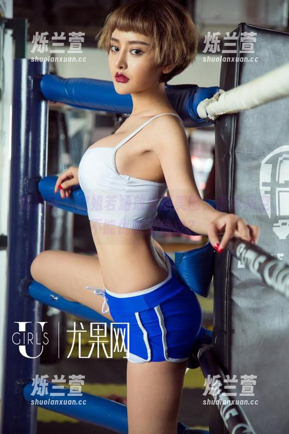尤果网 - 空姐若涵放出新美图，谁说高空不能优雅又俏皮？