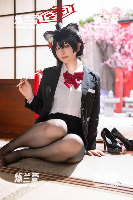 屿鱼的礼服合集，逗你乐的点在这里