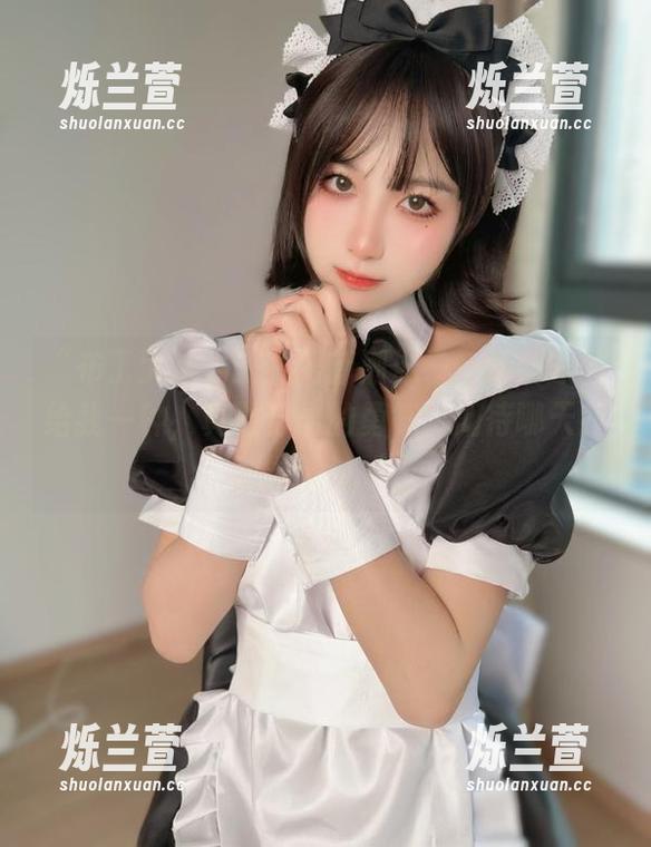 “布丁大法”的礼服新潮流——最新原图给我一种，真敢穿出的勇气，期待哪天我也能试试呢…