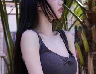 微密圈 – 发现了徐珺大哥的女友全集，下载时我在想：这能不能多几份“女友”？