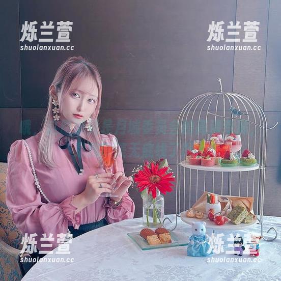哦，这原图竟是月城委员会的高清专属，是我审美无底线了吗？