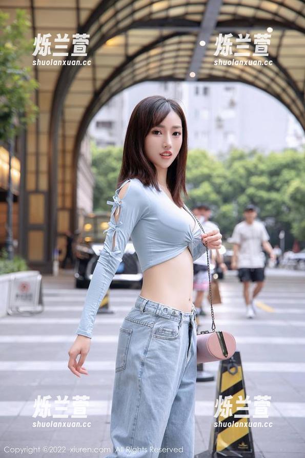 秀人网 - 从哪里看出学姐好？凯竹·廿十的最新图库给你解答了！