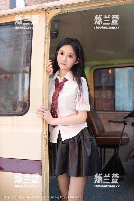 秀人网-刘婷婷 秀人网 - 美丽与泡沫:刘婷婷的浴室精选,撩拨你的好奇心。