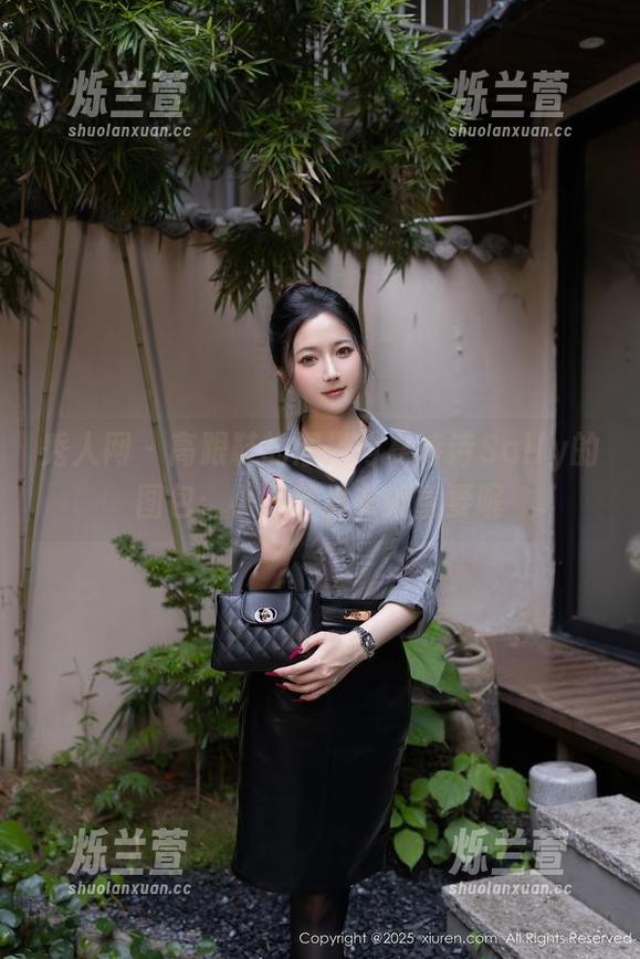 秀人网 - 高跟鞋的混搭与夏诗诗Sally的图包：小细节其实很重要呢