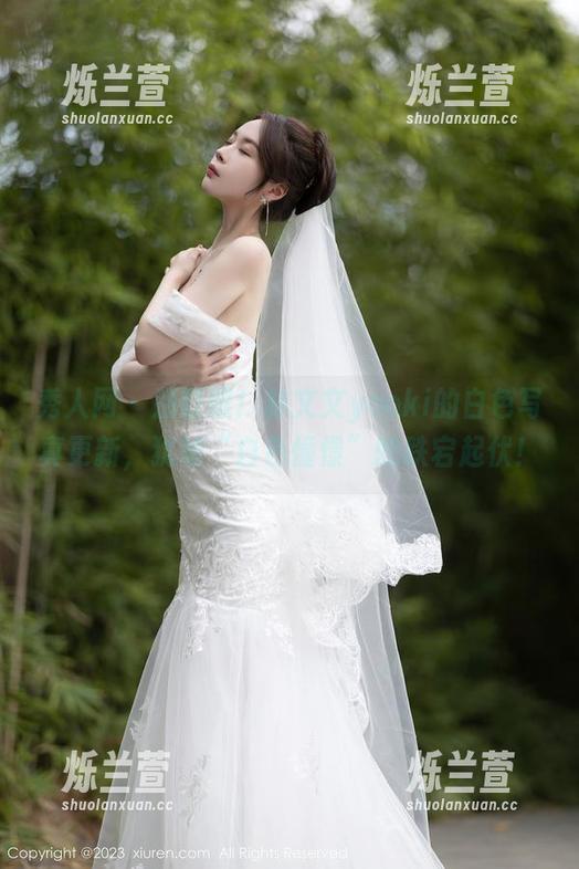 秀人网 - 别眨眼！林文文yooki的白色写真更新，犹如“白色憧憬”的跌宕起伏！