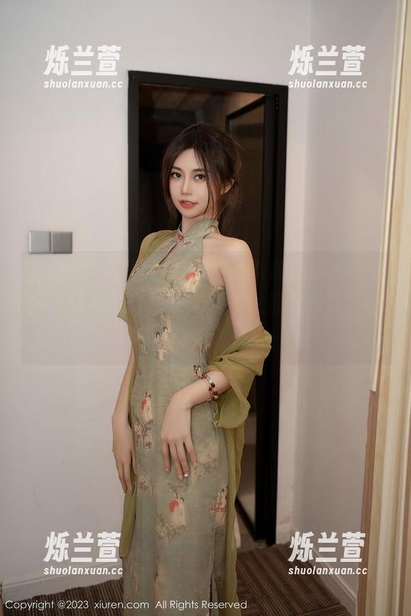 秀人网-陈思琪Art 秀人网 - “棉袜的诱惑:看陈思琪Art如何玩转秀色与袜子!”——信息量大,留白也不少。