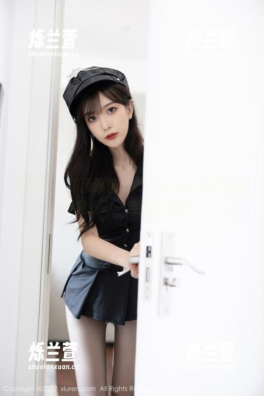秀人网 - 美图预警，龙女sunny在天台上又完成了一波资源发掘！