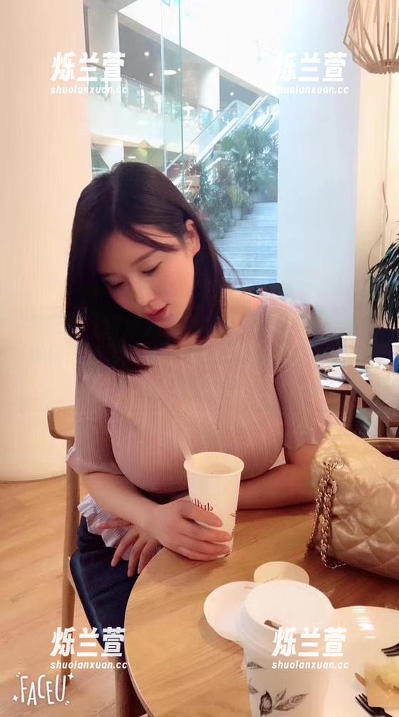 紫色哒豚豚 微密圈 - 穿越到紫色哒豚豚的世界——合集精选第二部分,居然还想要偏移一下我的注意力?