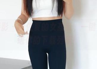 绮梦摄影 – 阿依夏的女孩纸，一键免费放进你的下载列表！