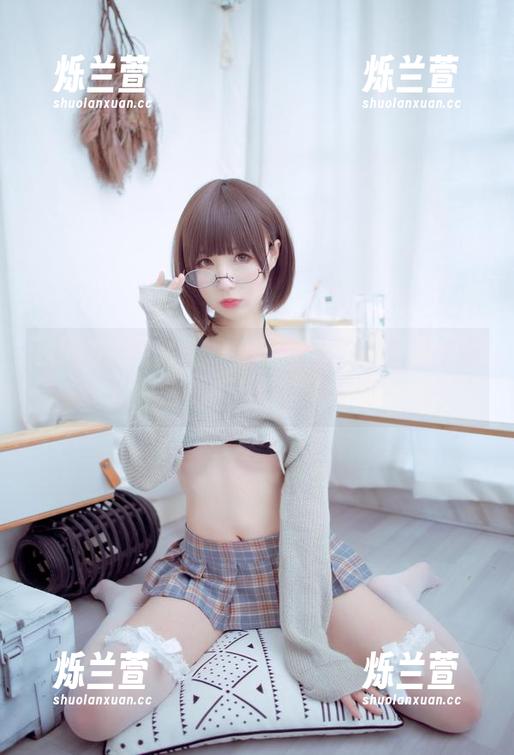 西园寺南歌的私房套图更新！看着第一眼，你会想……哇，不错呀！