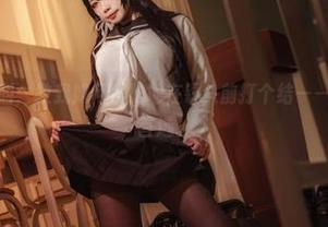 婚纱写真呼叫：教我如何优雅地在镜头前打个结——贞子蜜桃是首选。