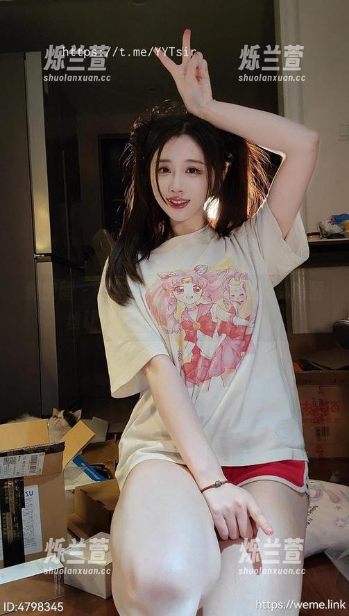 微密圈 - 最新作品上线，轩子巨2兔的蕾丝让你恨不得盯着屏幕不放。