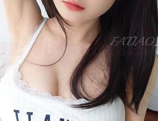 原图预警：春日少女正在被迷之呆梨袭来，快下载！