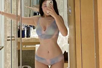 微密圈 – 向铁锤姐姐请教，夏天的照片合集到底有多不可思议？