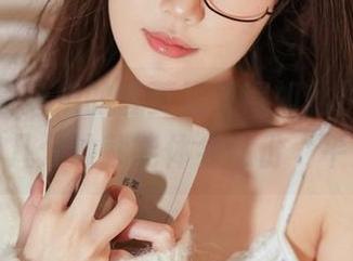 阿包也是兔娘的香菱表现得如此优雅，不过停留几分钟就能体会这份“平淡”。